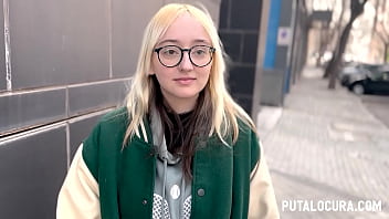 PutaLocura - Torbe catches light-haired dweeb EmeJota and tears up her