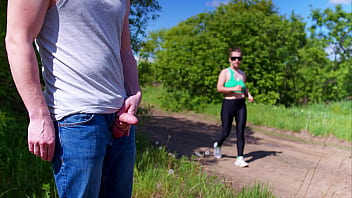 The exhibitionist accidentally faced a sports stranger and...! XSanyAny